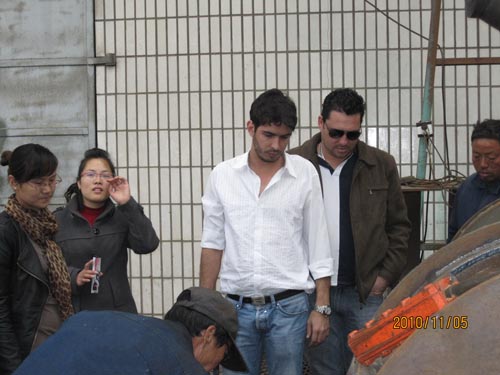 2017年12月底老撾客商來廠參觀考察 2017年12月底老撾客商來廠參觀考察